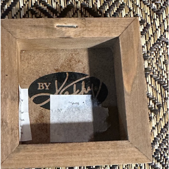 🌸 $3 if bundled - thankful grateful shelf sitter small please see measurements - Picture 2 of 7